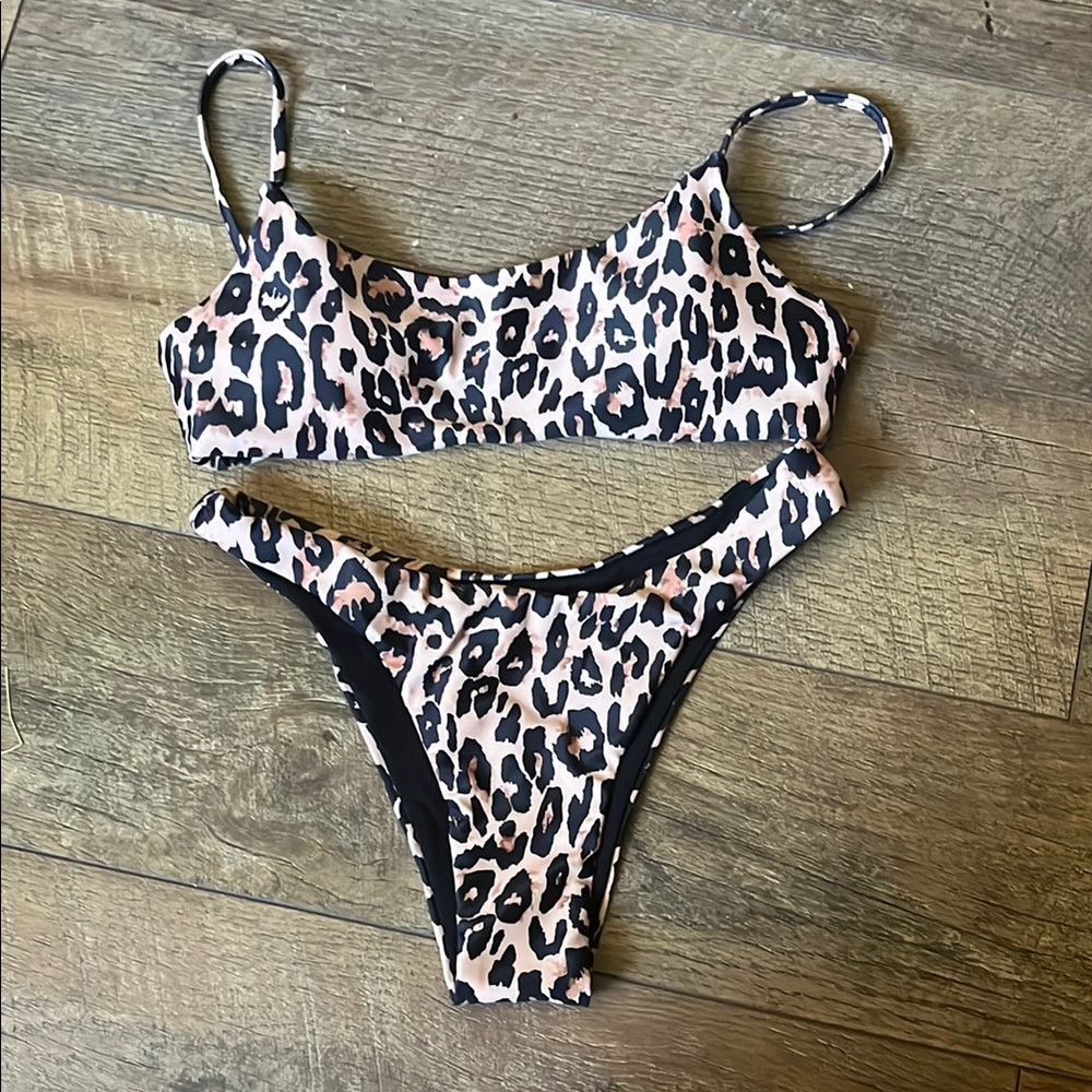 SHEIN Leopard Print Bikini